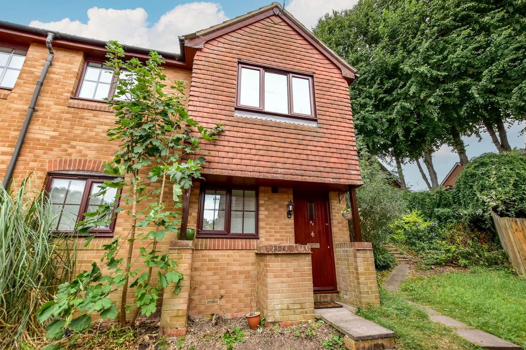 Property photo 1 of 12