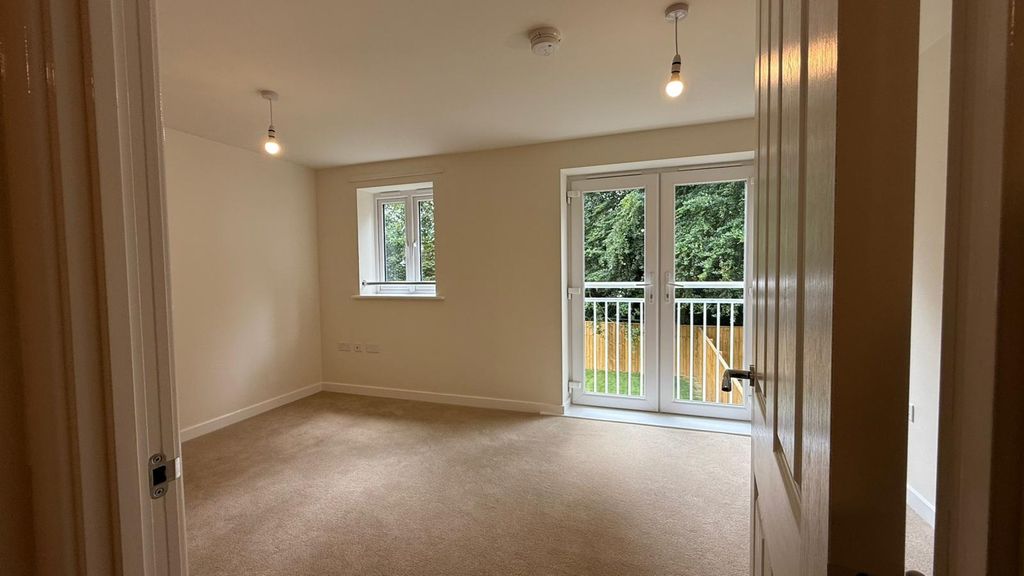 Property photo 3 of 35 1885c8c4-c80d-46c6-9129-d0d4c43Ad6A5.Jpg