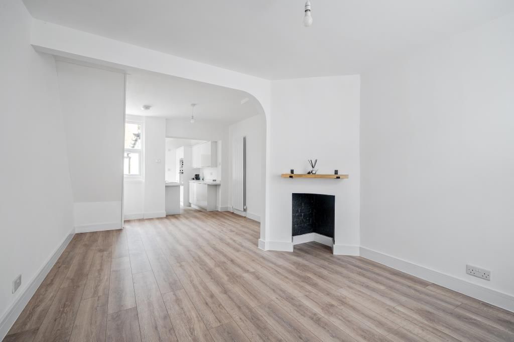 Property photo 2 of 22 Reception Room