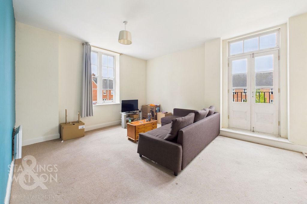 Additional image 4 of 2 bed flat for saleThomas Wyatt Close, Norwich NR2