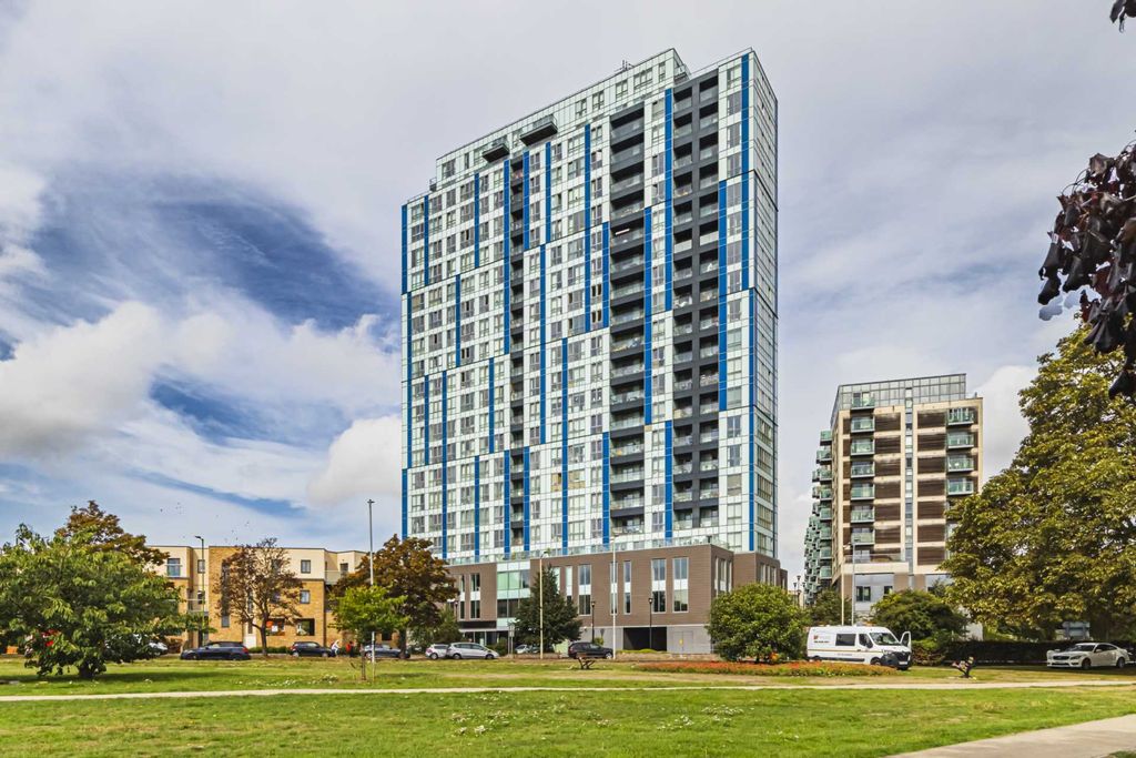 Property photo 1 of 17 Photo