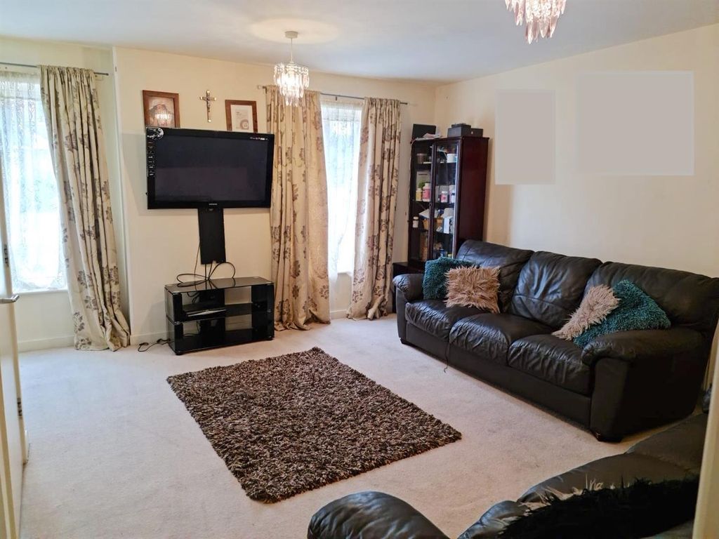 Property photo 1 of 10 2.Jpg