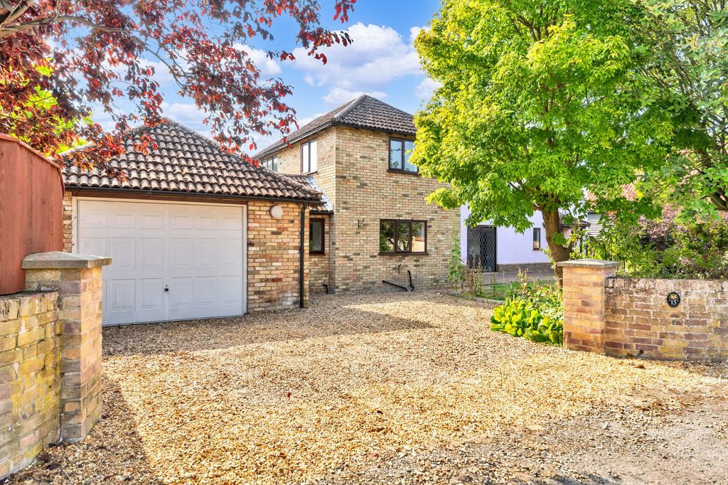 Property photo 1 of 19