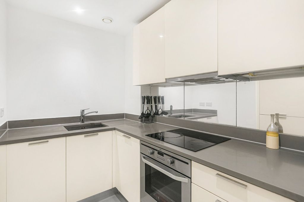 Property photo 3 of 9 Picture No. 07