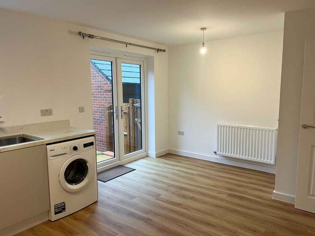 Property photo 3 of 9 Picture No. 04