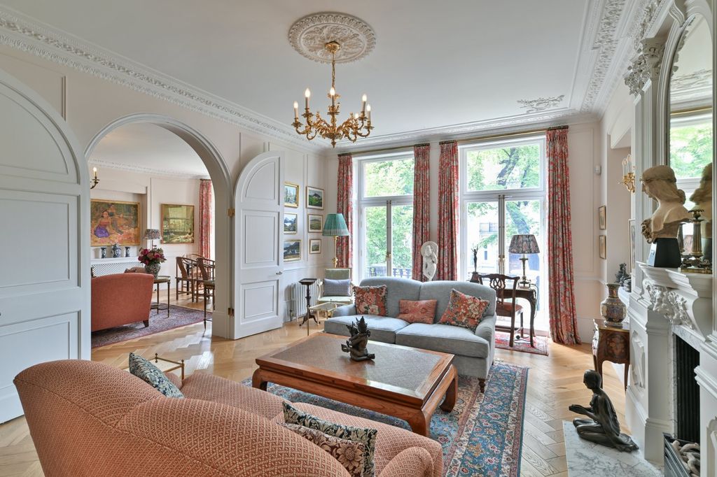 Property photo 3 of 27 Reception Room