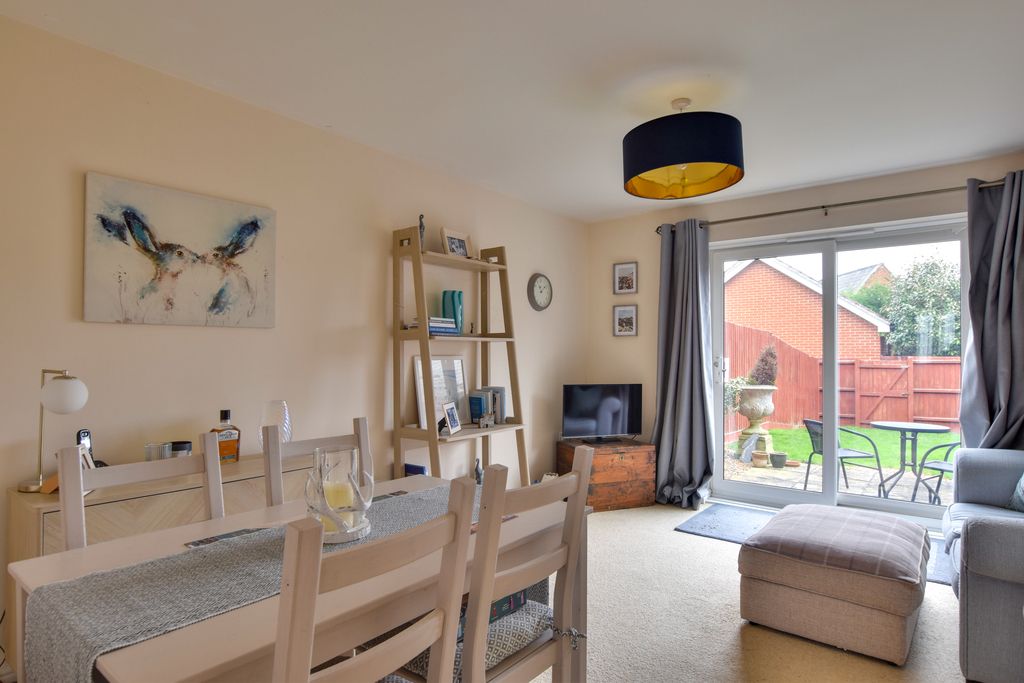 Property photo 2 of 13