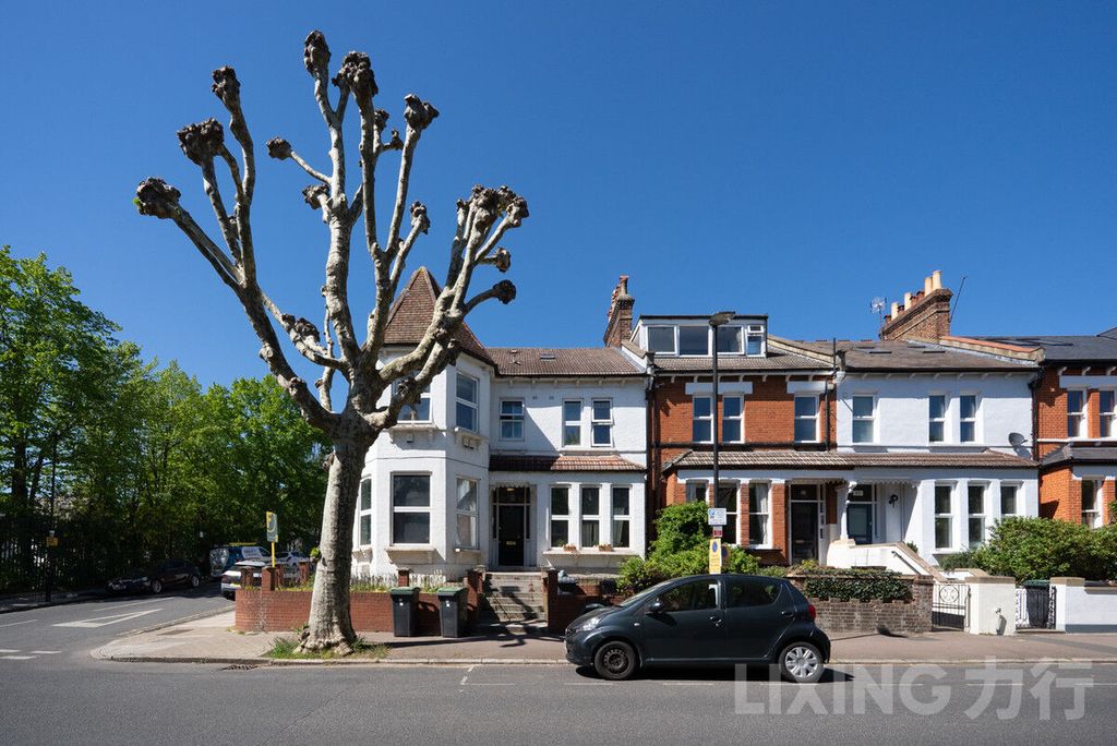 Property photo 1 of 12