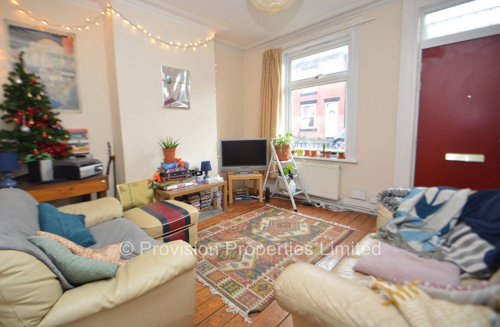 Property photo 1 of 5 Photo