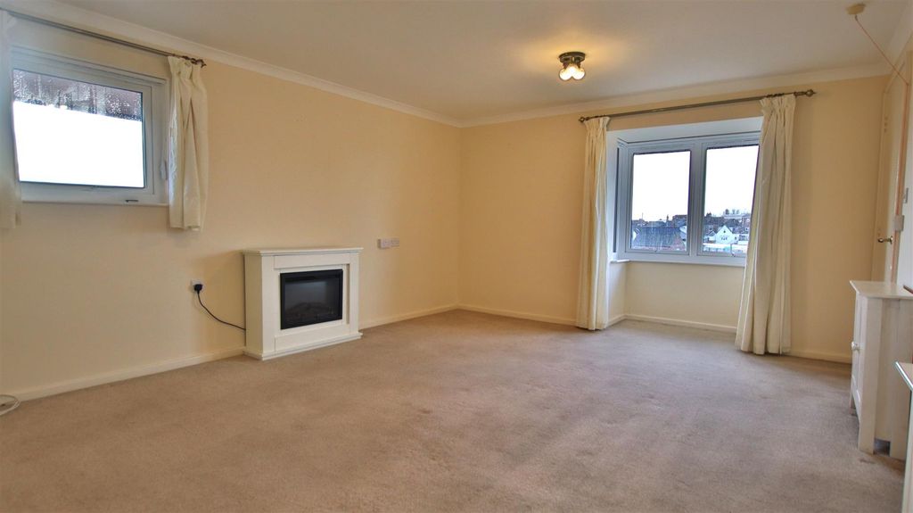 Property photo 3 of 17 Img_0341.Jpg