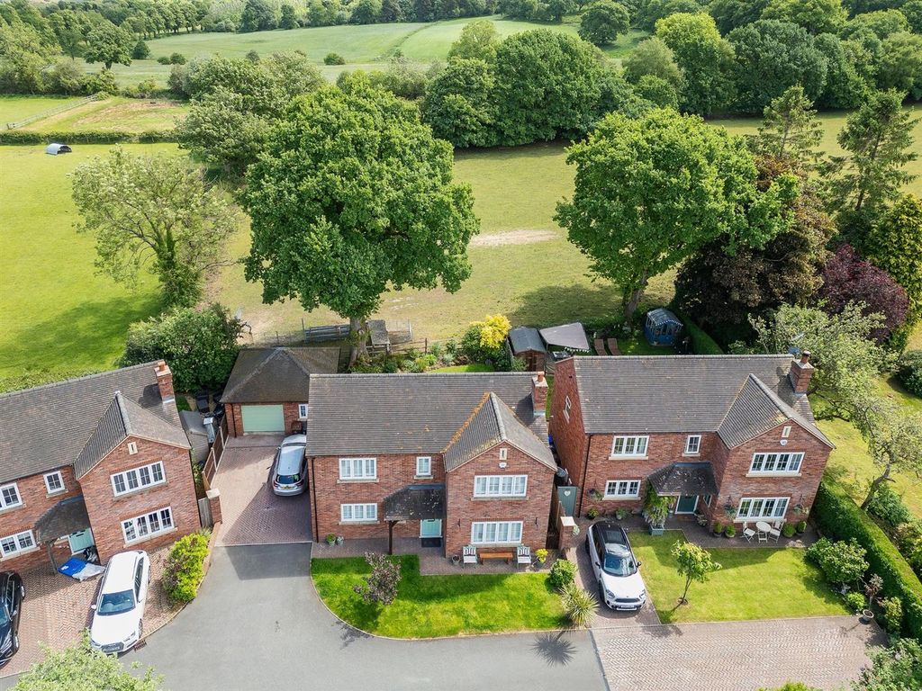 Property photo 2 of 35 Drone