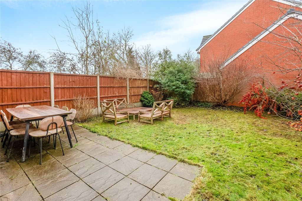 Property photo 2 of 16 Picture No. 10