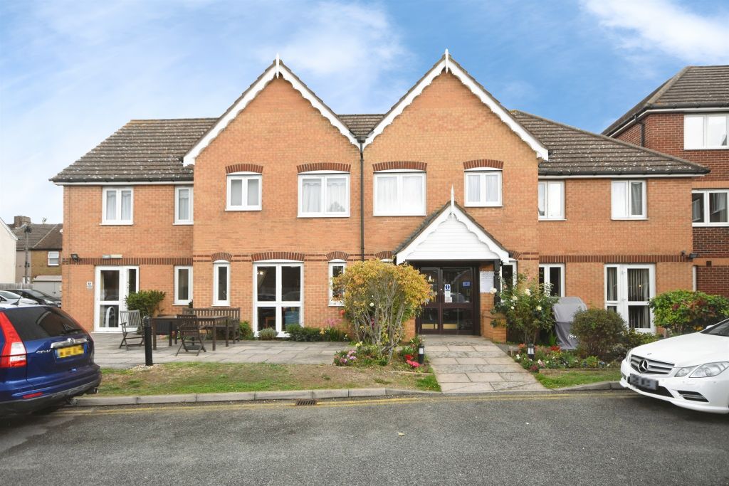 Property photo 1 of 19