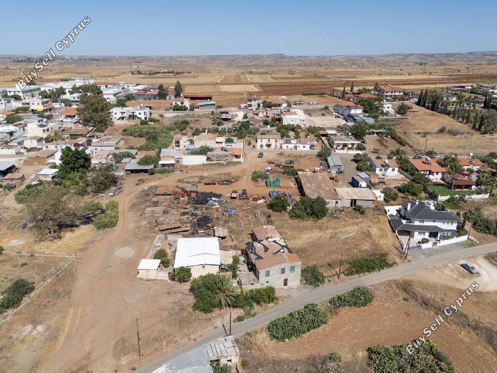 Property photo 3 of 10