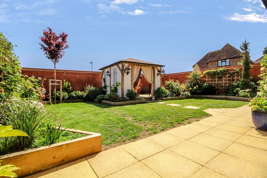 Property photo 2 of 15 Rear Garden