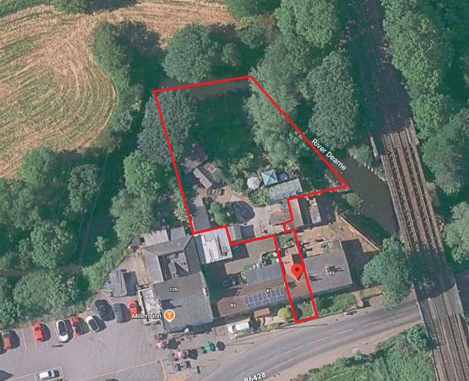 Property photo 1 of 26 89 Dearn Hall Land.Jpg