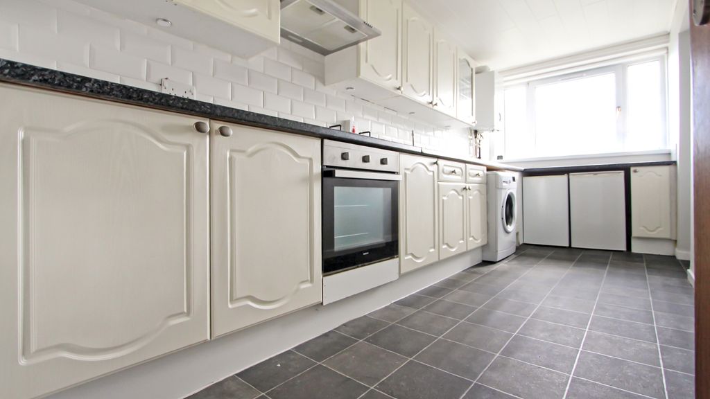 Property photo 2 of 9 Img_6739