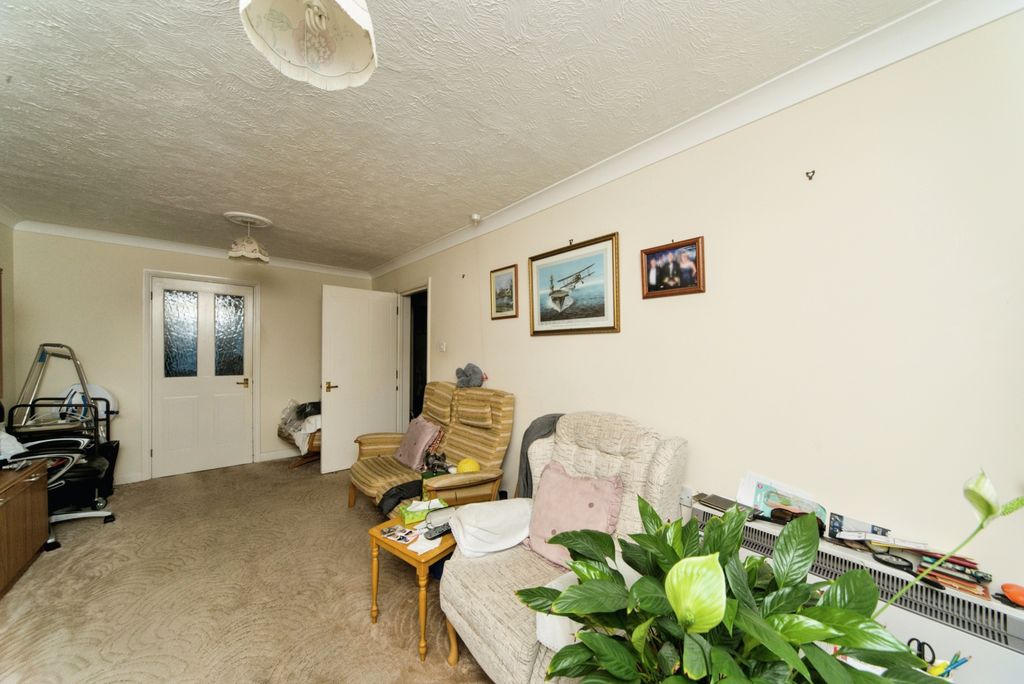 Additional image 7 of 2 bed flat for saleChurch Bailey, Pevensey, East Sussex BN24