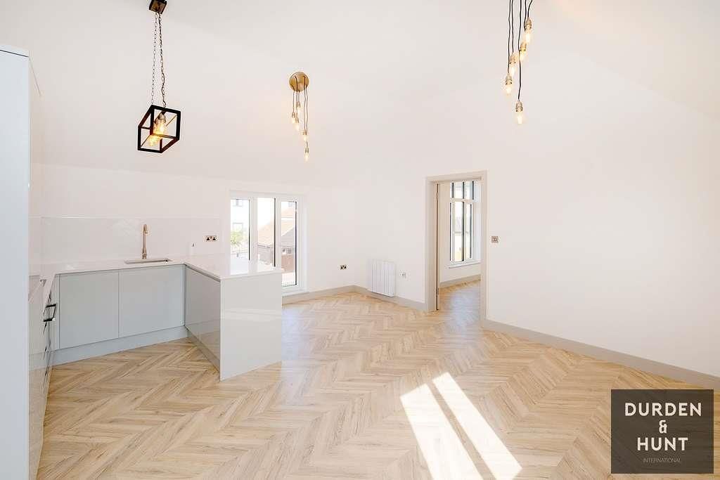 Property photo 3 of 13 Bansons Yard