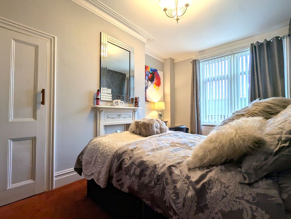 Property photo 2 of 26 Photograph 8