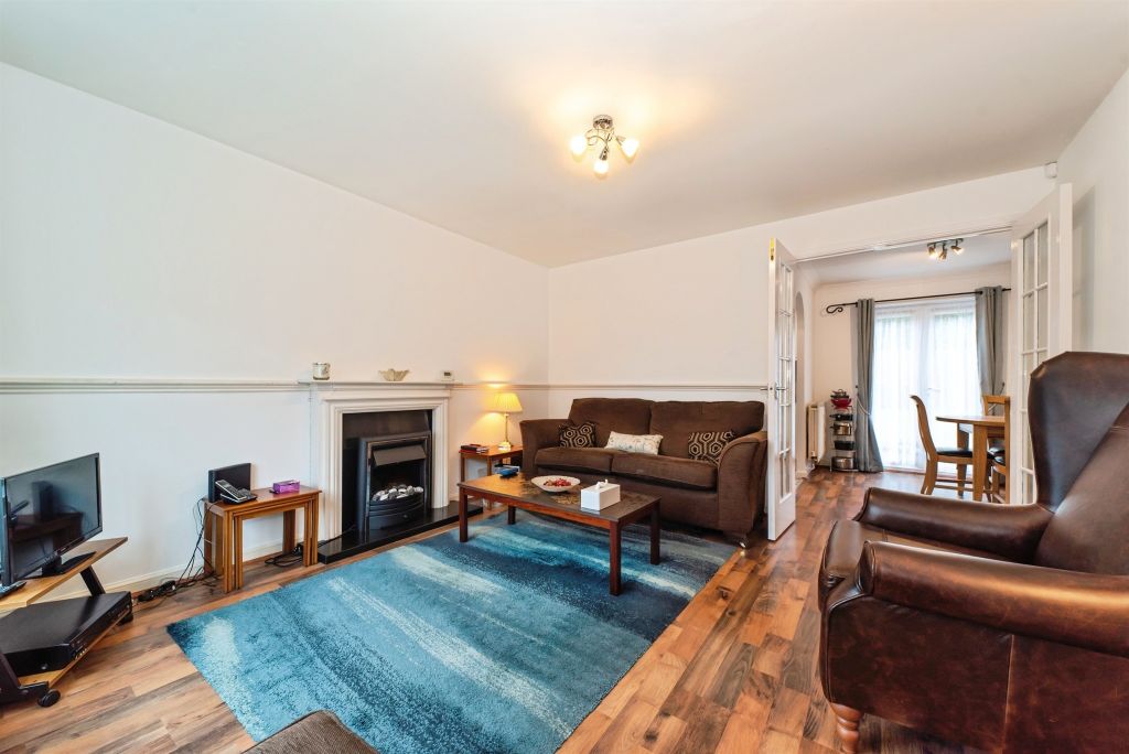 Property photo 3 of 17