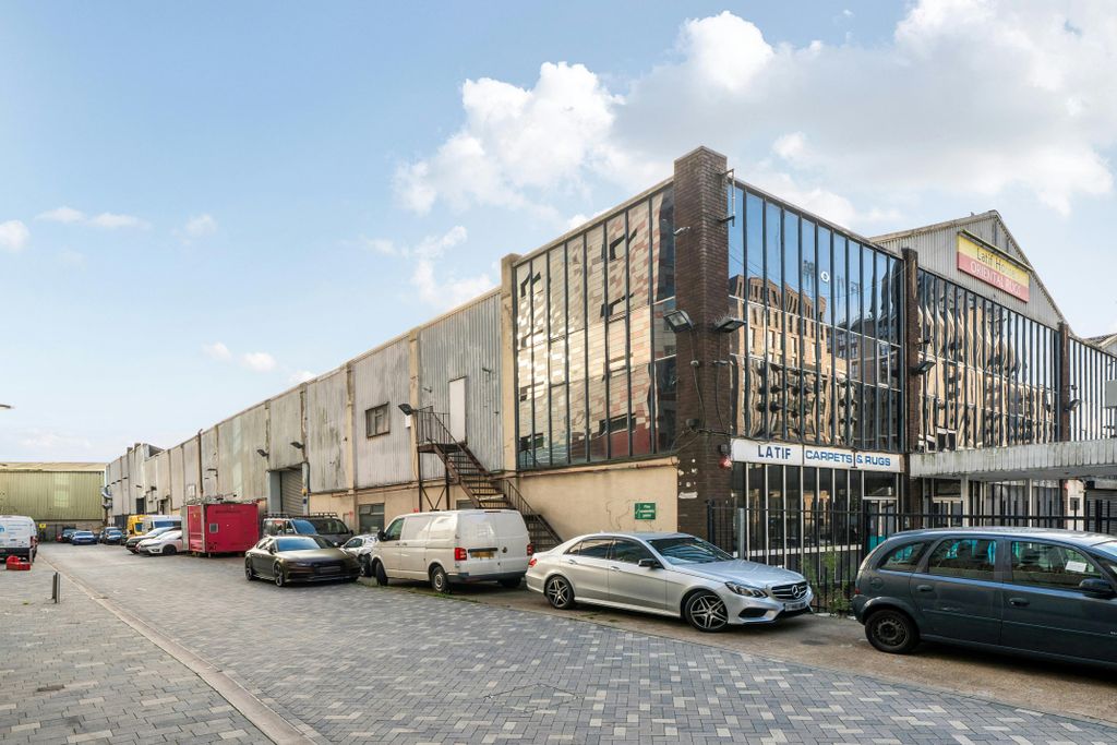 Property photo 1 of 8 81362083868E4E1c802Aad8.Jpg