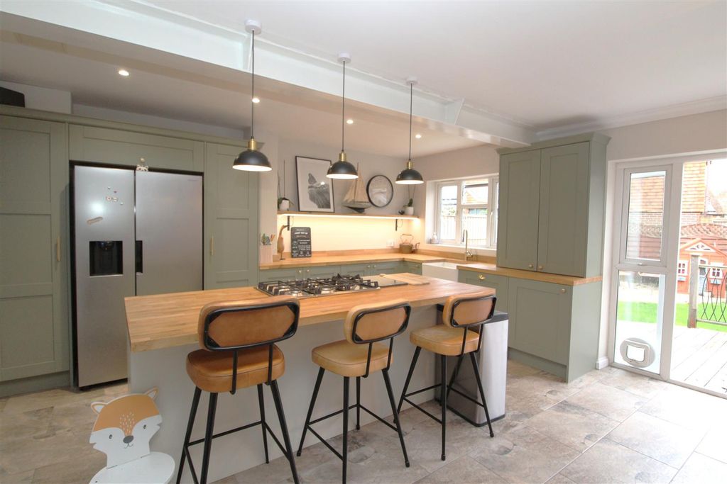 Property photo 2 of 13 1.Jpg