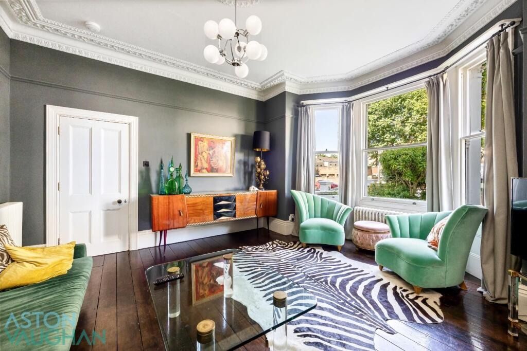 Property photo 3 of 32 4561813