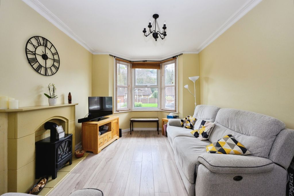 Property photo 2 of 13 Pbox-Img.Jpg