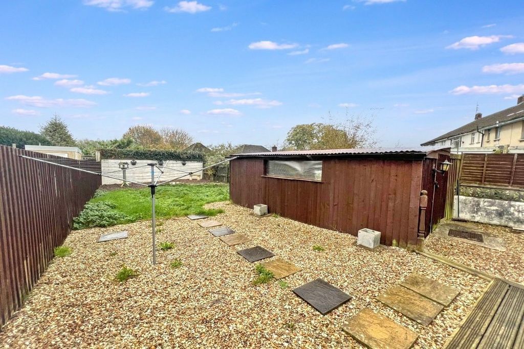 Property photo 3 of 13