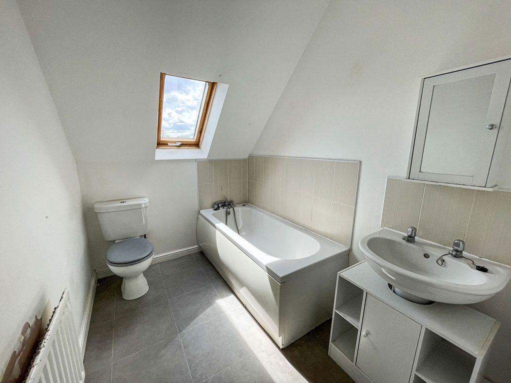 Additional image 5 of 2 bed flat to rentGrange Court, Carrville, Durham DH1