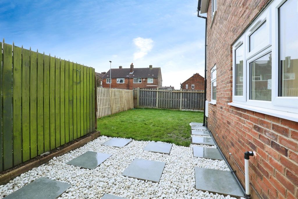 Property photo 2 of 15