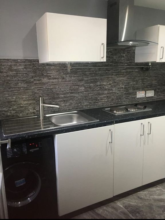 Property photo 3 of 5