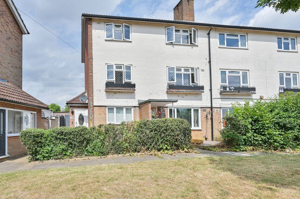 Property photo 2 of 23