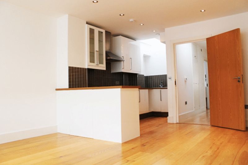 Property photo 2 of 5 Photo 2