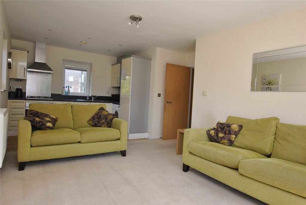 Property photo 2 of 6 Picture No. 09