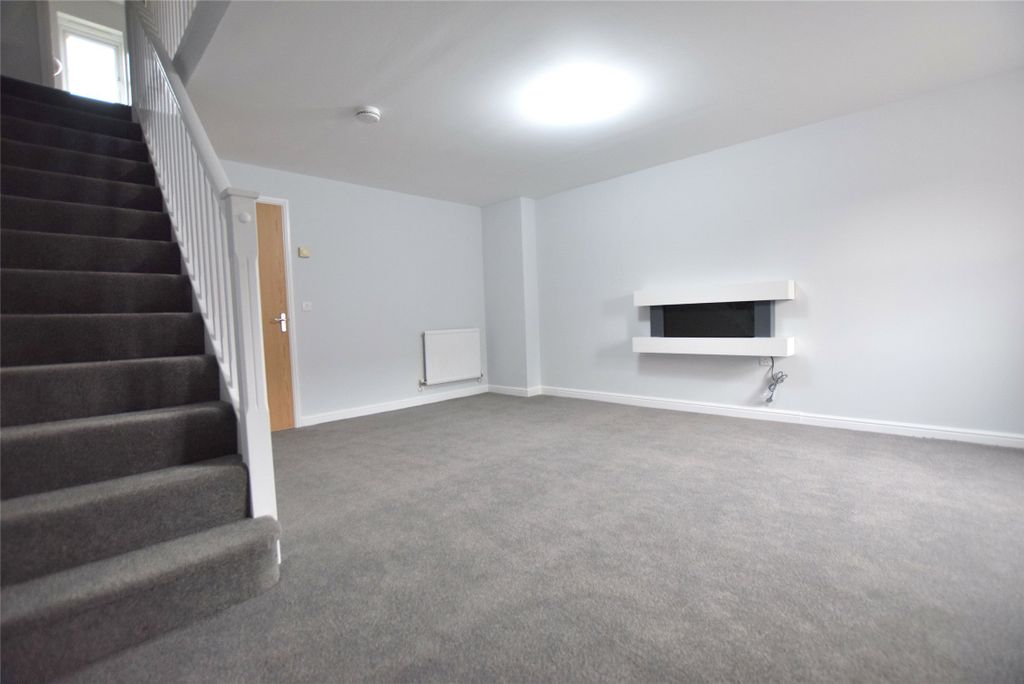 Property photo 3 of 12 Living Room