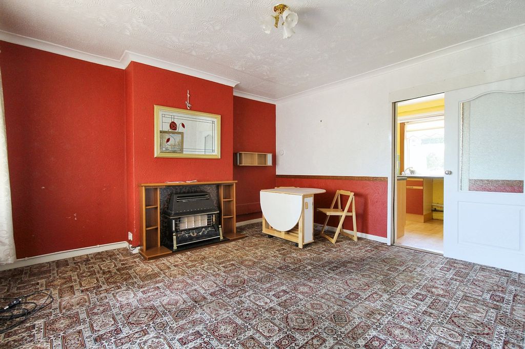 Property photo 3 of 18 Picture No. 10