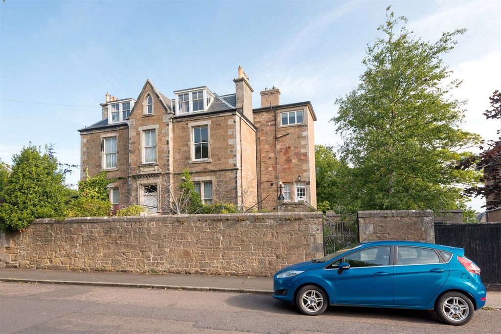 Property photo 1 of 20 Picture No. 22