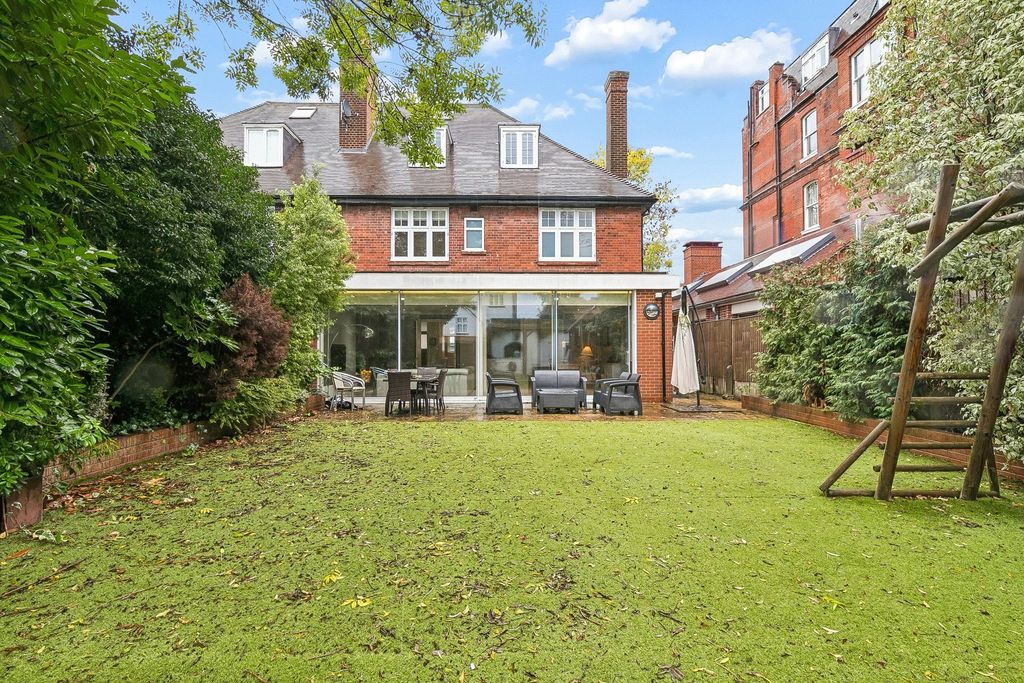 Property photo 2 of 13 Picture No. 02