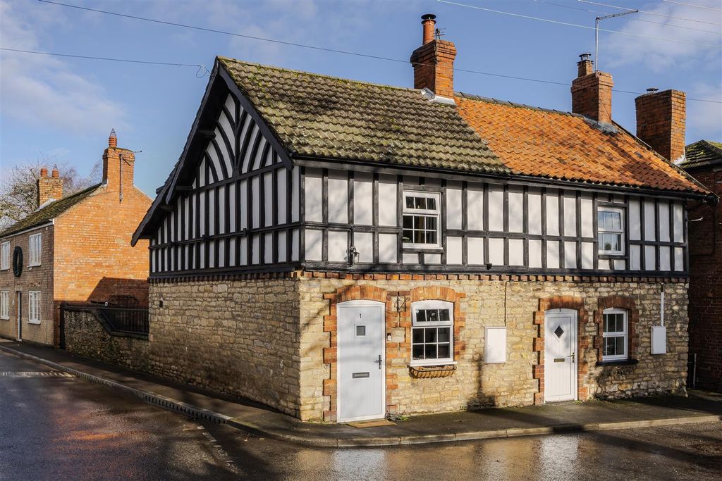 Property photo 1 of 15 Main