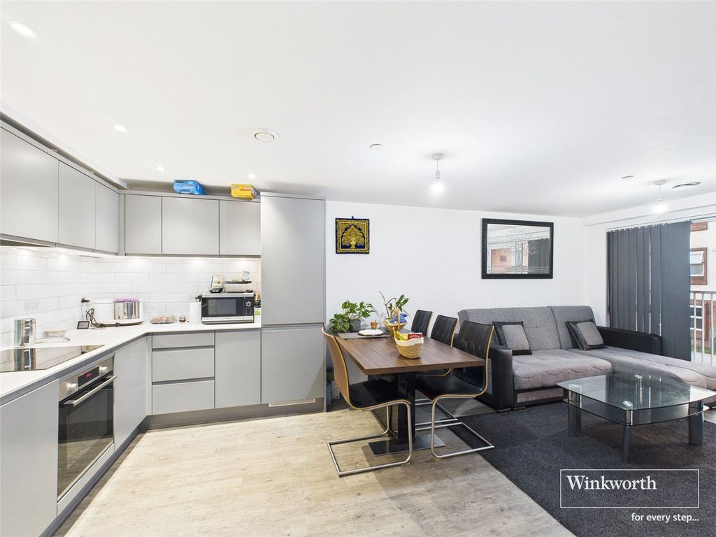 Property photo 3 of 14 Picture No. 01