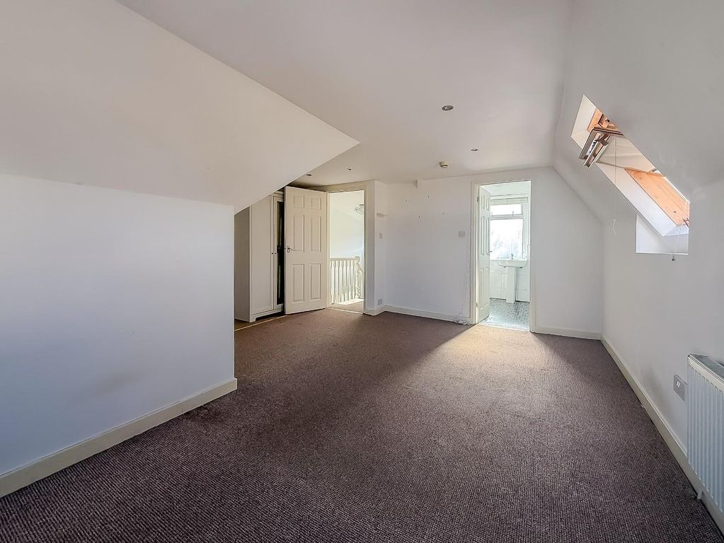 Property photo 3 of 10 55 B (2 Of 9).Jpg