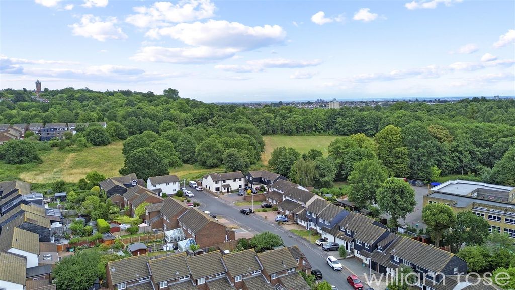 Property photo 1 of 19 Dji_0331.Jpg
