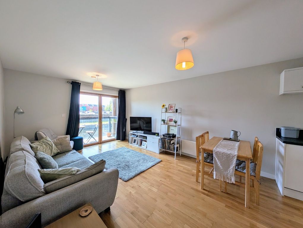 Property photo 3 of 15 Picture No. 28
