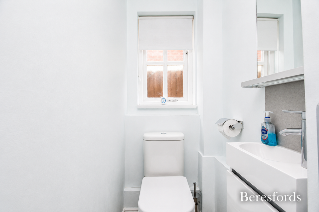 Property photo 2 of 22 Wc