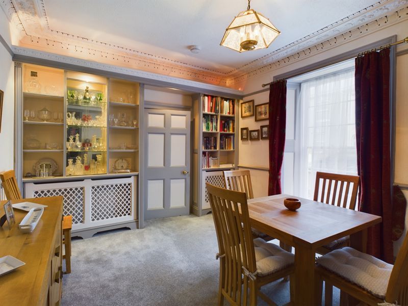 Property photo 3 of 10 Dining Room