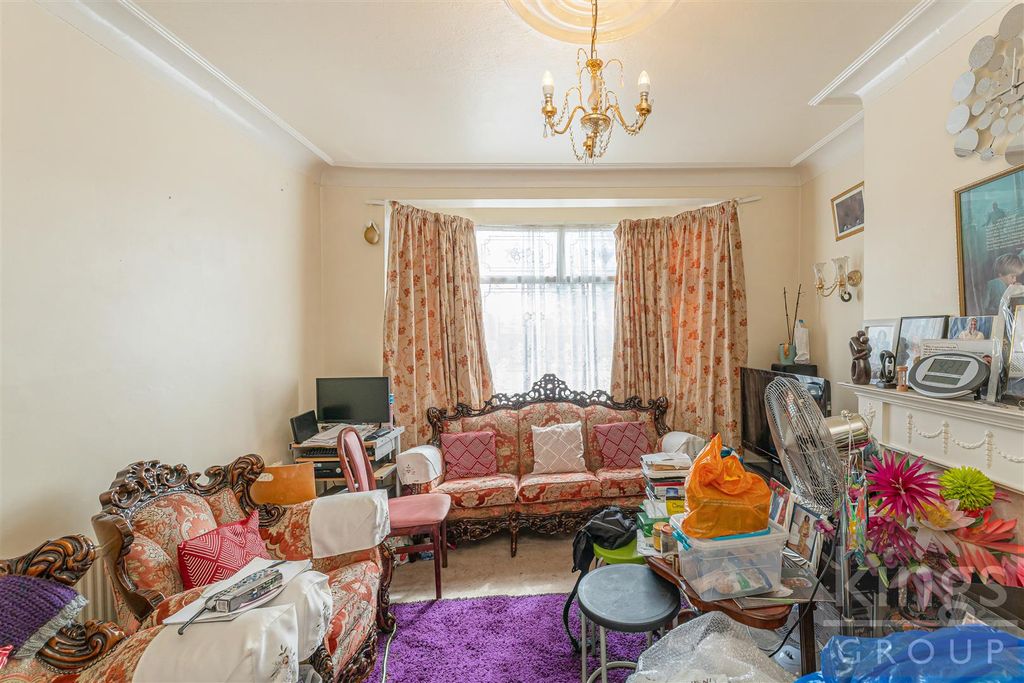 Property photo 3 of 18 16.Jpg