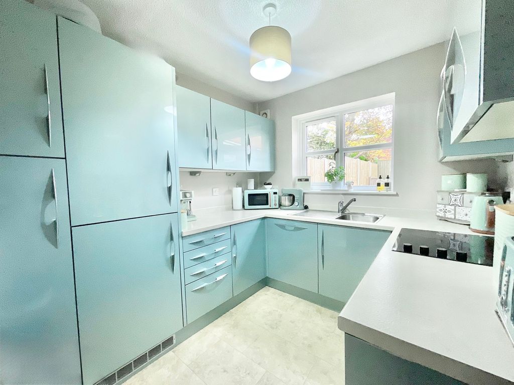 Property photo 3 of 16