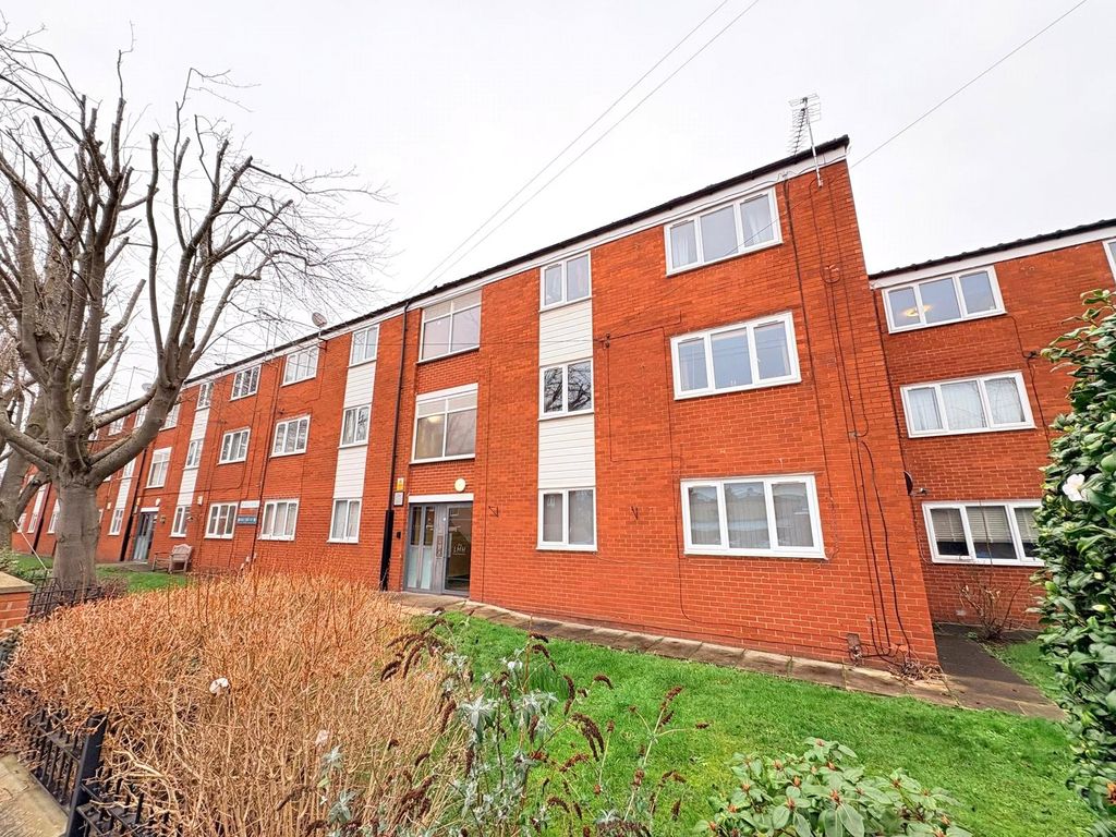 Property photo 1 of 5 Picture No. 05